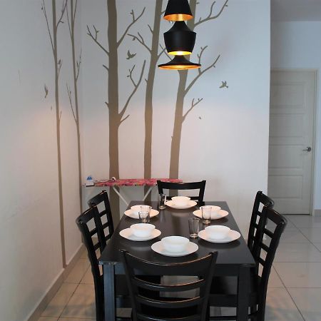 Mansion One Seaview Georgetown 2Br 6 Pax Apartamento Exterior foto