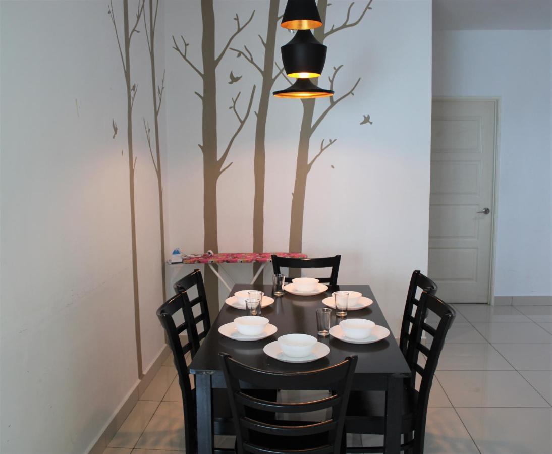Mansion One Seaview Georgetown 2Br 6 Pax Apartamento Exterior foto